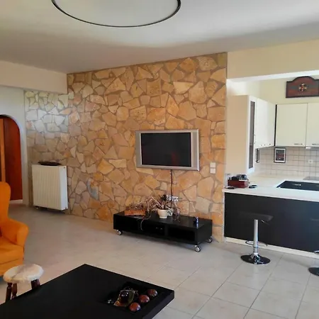 بيت للعطل Ktima Ioulia Messíni